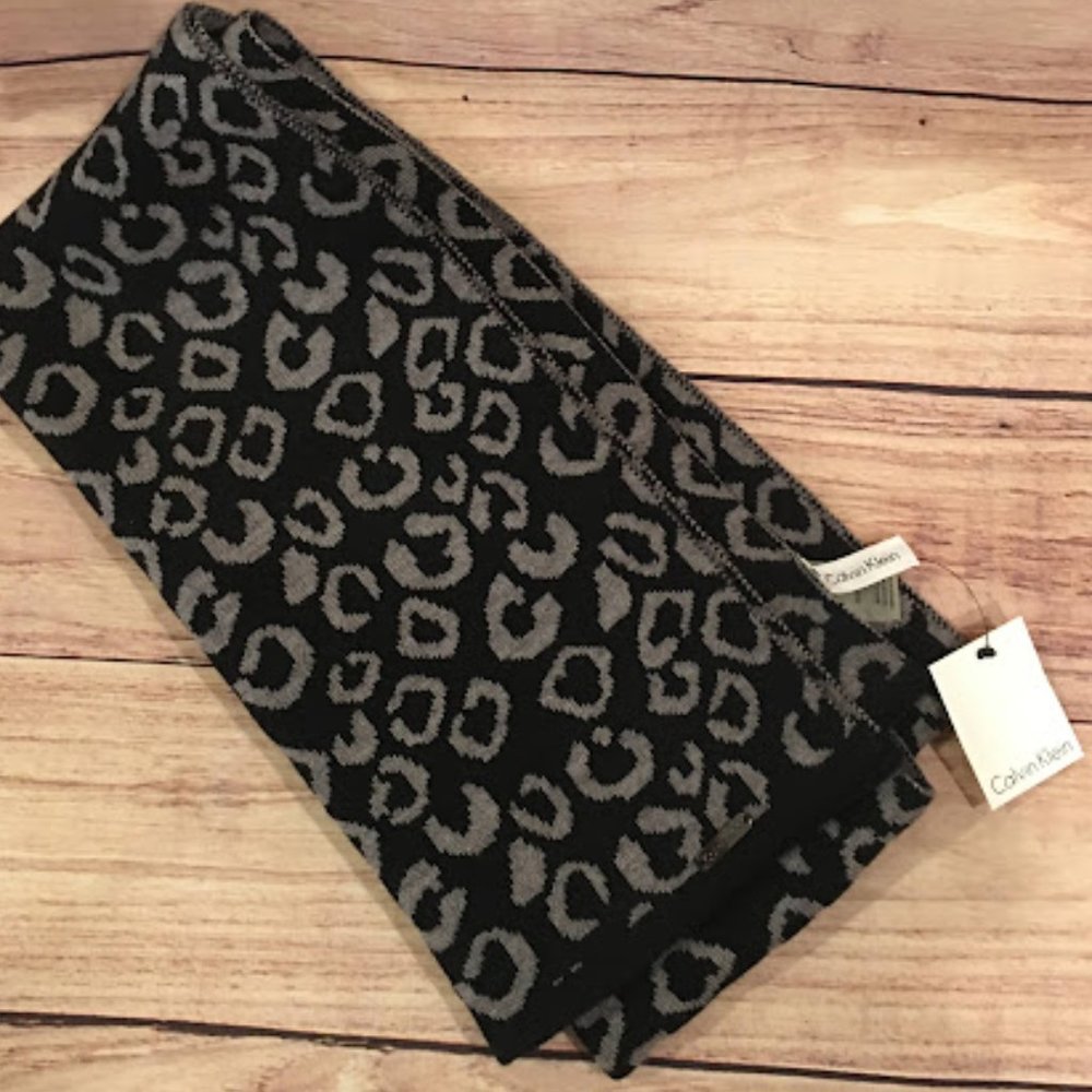 Calvin Klein Scarf - Black/Gray Marble  **NEW**